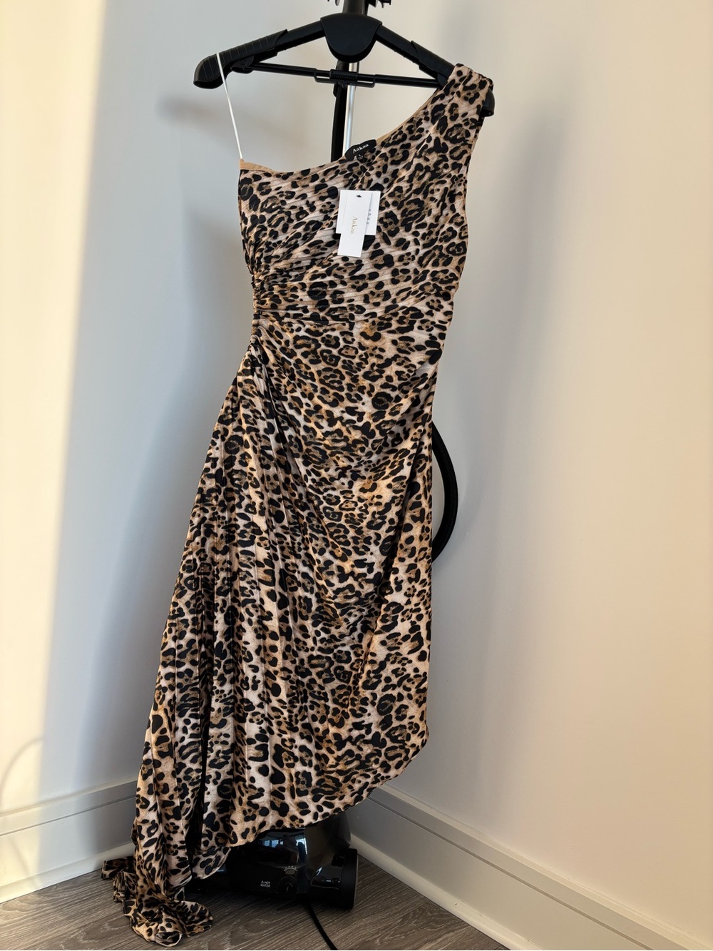 Aakaa One-Shoulder Leopard Print Maxi Dress - Black & Brown